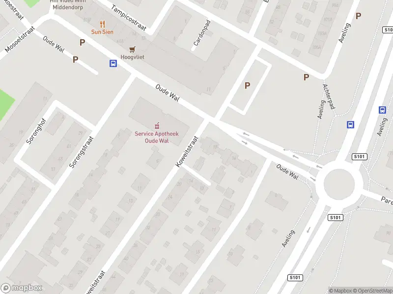 Ambulance met gepaste spoed naar de Oude Wal in Hoogvliet Rotterdam