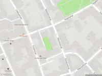 Ambulance met grote spoed naar de Pierre Huyskensplein in Roermond