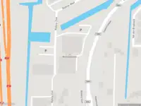 Ambulance met grote spoed naar de Bijdorp-Zuid in Barendrecht