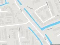 Ambulance met gepaste spoed naar de Oostdijk in Hellevoetsluis