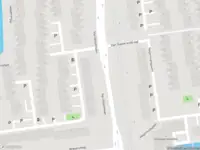 Brandweer met grote spoed naar de Voorberghlaan in Schiedam