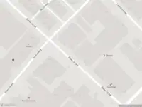 Brandweer met gepaste spoed naar de Ambachtsweg in Katwijk vanwege een liftopsluiting