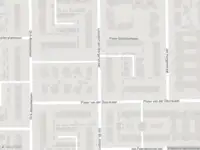 Ambulance met gepaste spoed naar de Leendert den Bergerstraat in Den Helder