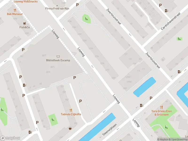 Ambulance met gepaste spoed naar de Steenwijklaan in 's-Gravenhage