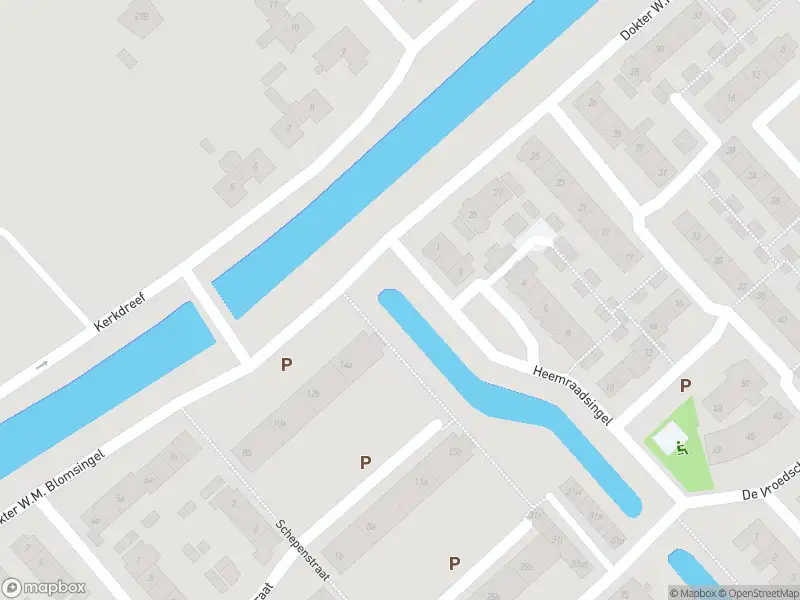 Ambulance met gepaste spoed naar de Dokter W.M. Blomsingel in Krimpen aan den IJssel