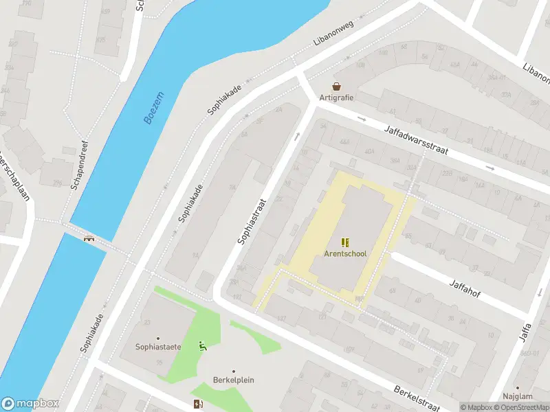 Ambulance met grote spoed naar de Sophiastraat in Rotterdam