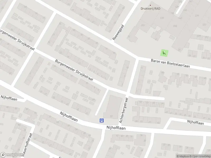 Ambulance met grote spoed naar de Burgemeester Struijkstraat in Dordrecht