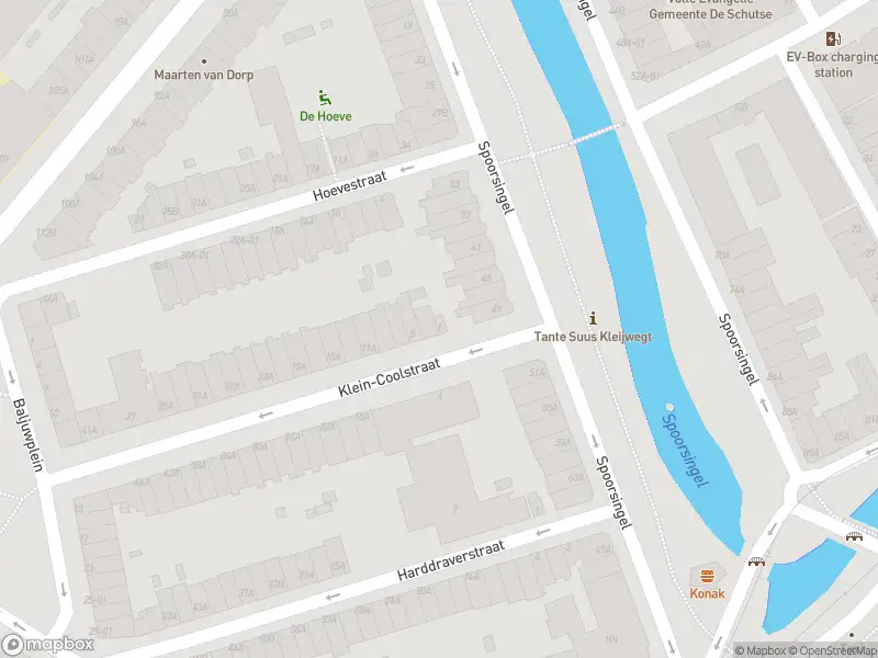 Ambulance met grote spoed naar de Klein-Coolstraat in Rotterdam