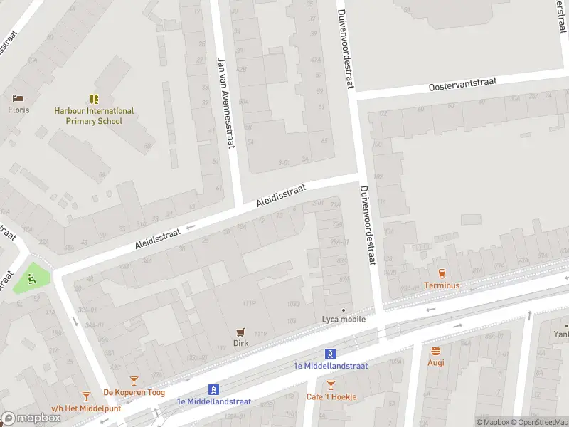 Ambulance met grote spoed naar de Aleidisstraat in Rotterdam