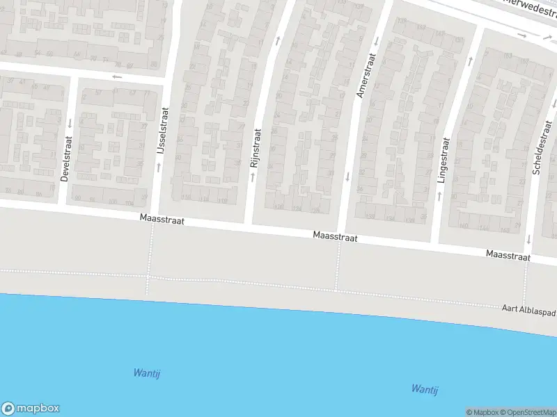 Ambulance met gepaste spoed naar de Maasstraat in Dordrecht