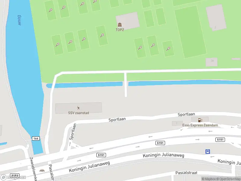 Ambulance naar de Sportlaan in Zaandam vanwege ongeval met letsel