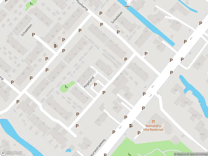 Brandweer met gepaste spoed naar de Dijkgraafstraat in Leidschendam