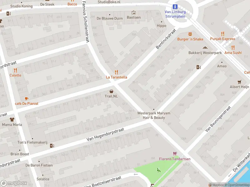 Ambulance met gepaste spoed naar de Fannius Scholtenstraat in Amsterdam