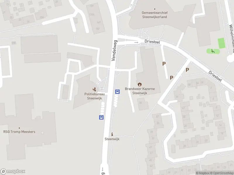 Politie naar de Vendelweg in Steenwijk vanwege aanrijding met letsel