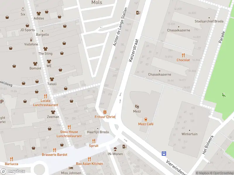 Politie met grote spoed naar de Van Coothplein in Breda vanwege letsel