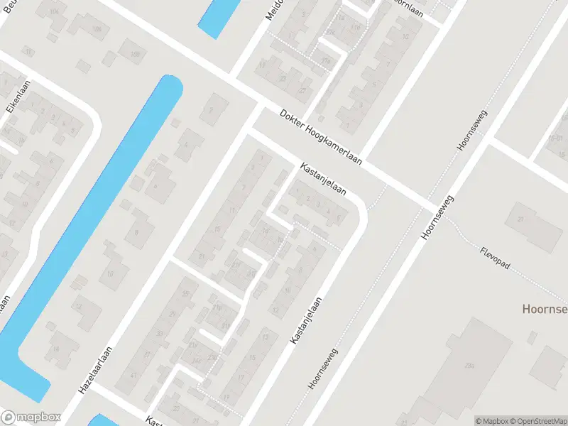 Ambulance met gepaste spoed naar de Kastanjelaan in Middenmeer