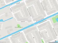 Ambulance met grote spoed naar de Kerkuillande in Pijnacker