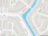 Ambulance met grote spoed naar de Fideliostraat in Alkmaar