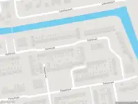 Ambulance met gepaste spoed naar de Flevostraat in Purmerend