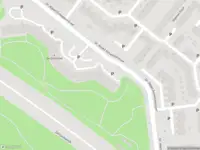 Ambulance met grote spoed naar de Dr. Albert Schweitzerdreef in Maassluis