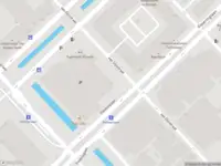 Politie met grote spoed naar de Van Rijnweg in Rijswijk vanwege personen te water