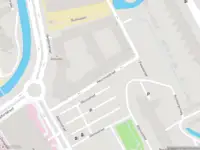 Ambulance met gepaste spoed naar de Heurniusstraat in Leiden