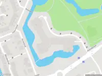 Ambulance met grote spoed naar de Drevenpark in Vlaardingen