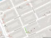 Ambulance met grote spoed naar de Bosboom Toussaintstraat in Amsterdam