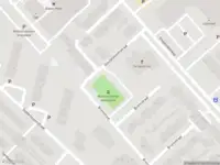 Brandweer naar de Vredeveldseweg in Assen vanwege afgaan automatisch brandalarm