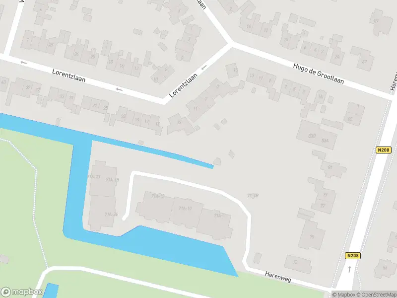 Ambulance met grote spoed naar de Scholtenlaan in Heemstede