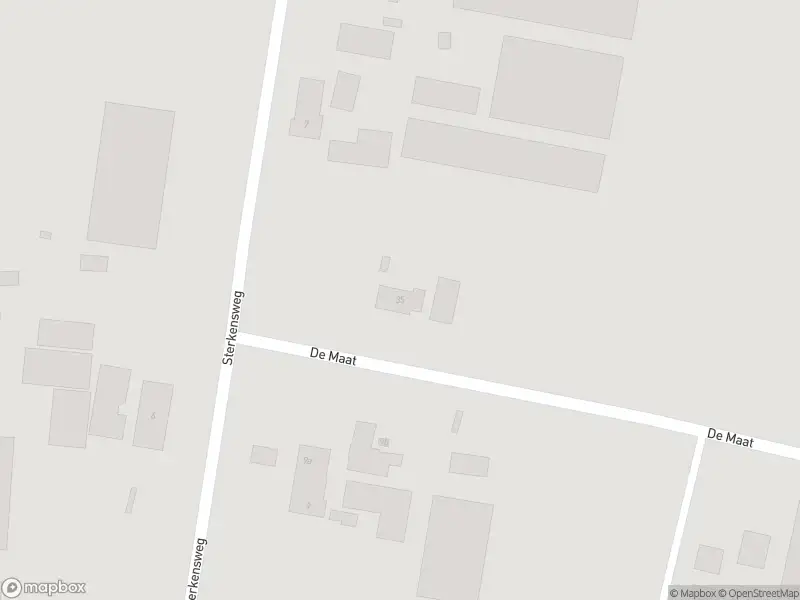 Brandweer met grote spoed naar de De Maat in Punthorst vanwege gebouwbrand