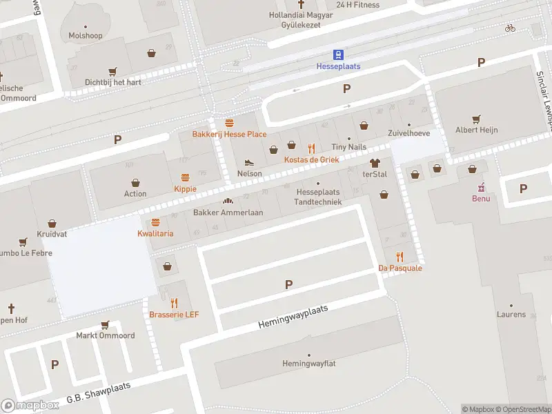 Ambulance met gepaste spoed naar de Hemingwayplaats in Rotterdam