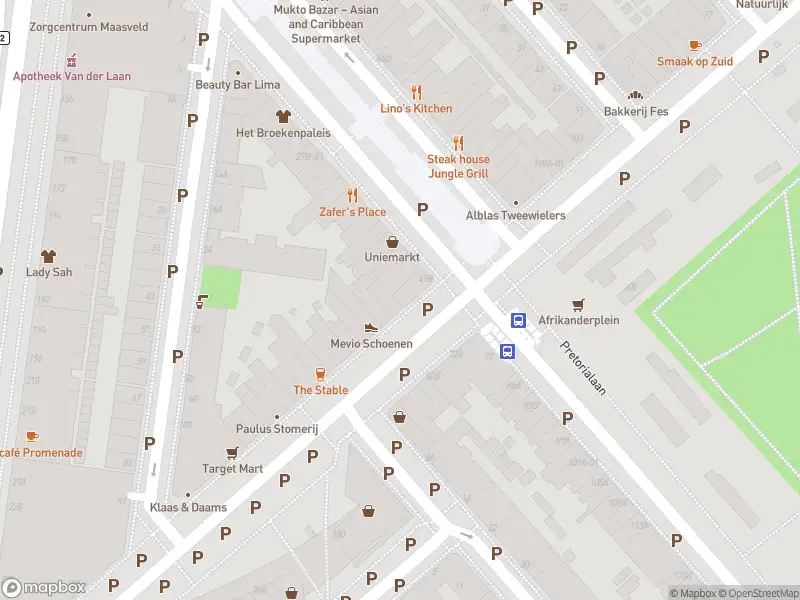 Ambulance met gepaste spoed naar de Paul Krugerstraat in Rotterdam