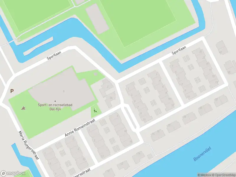 Ambulance met grote spoed naar de Aletta Jacobsstraat in Maassluis