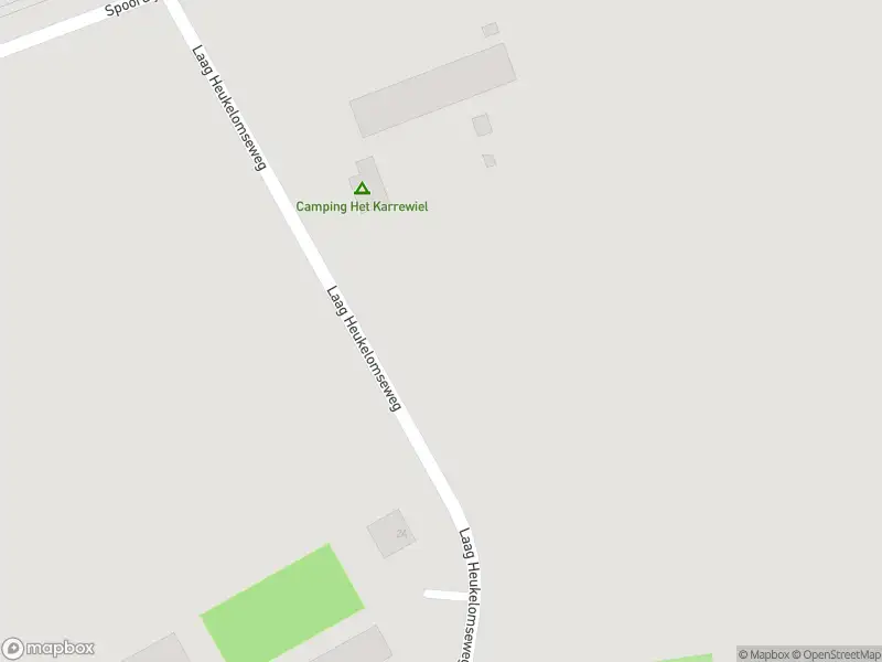 Brandweer met gepaste spoed naar de Laag Heukelomseweg in Heukelom