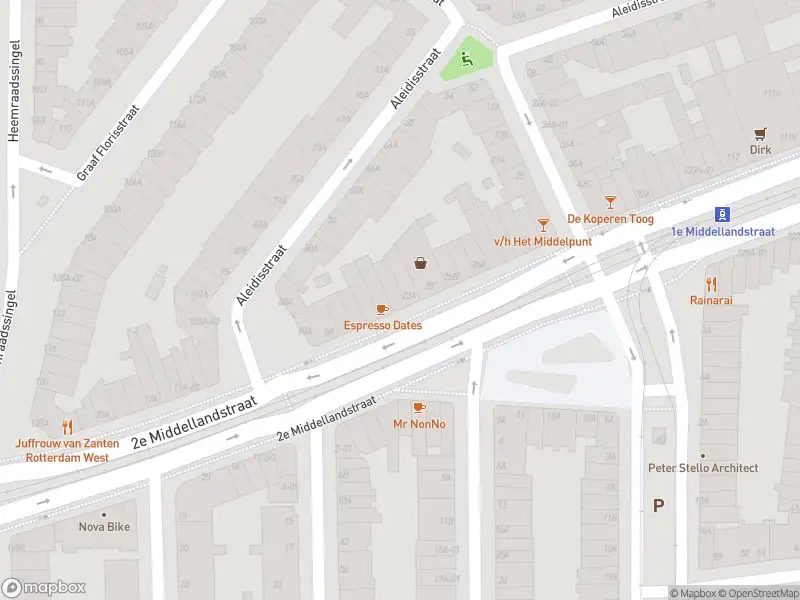 Ambulance met gepaste spoed naar de Middellandplein in Rotterdam