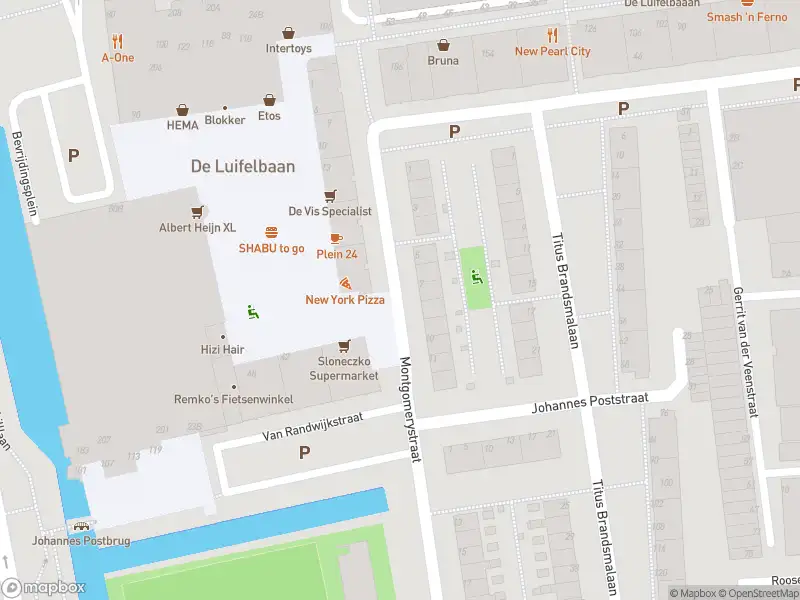 Ambulance met gepaste spoed naar de Kennedylaan in Leiden