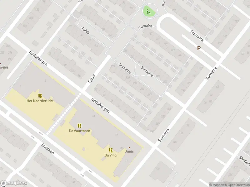 Ambulance met grote spoed naar de Sumatra in Zoetermeer