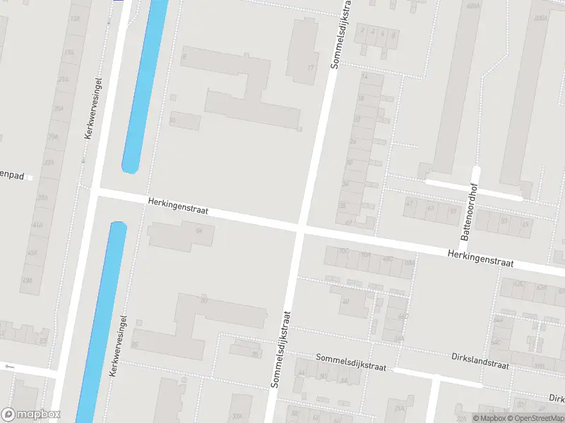 Ambulance met grote spoed naar de Sommelsdijkstraat in Rotterdam