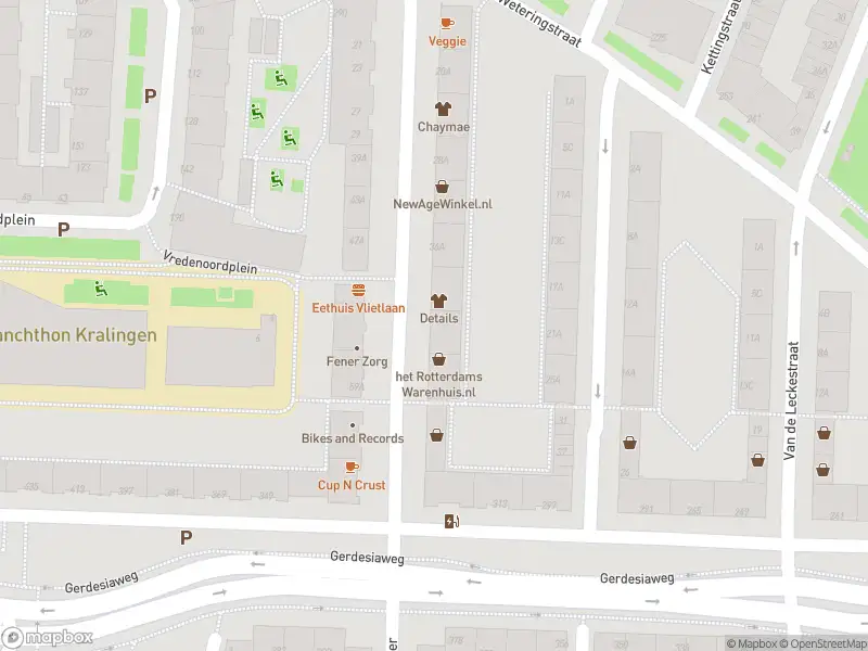 Ambulance met grote spoed naar de Frits Ruysstraat in Rotterdam