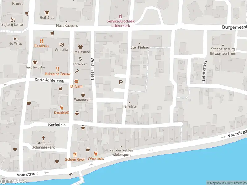 Ambulance met gepaste spoed naar de Schoolweg in Lekkerkerk