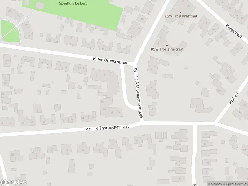 Brandweer met gepaste spoed naar de Dr. H.J.A.M. Schaepmanplein in Neede