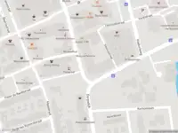 Ambulance met gepaste spoed naar de Dorpsdijk in Rhoon