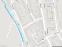 Ambulance met grote spoed naar de D. de Haanstraat in Rhoon