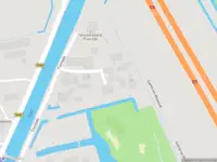 Ambulance met gepaste spoed naar de Rijksstraatweg in Hodenpijl