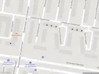 Ambulance met grote spoed naar de Burgemeester Van de Pollstraat in Amsterdam