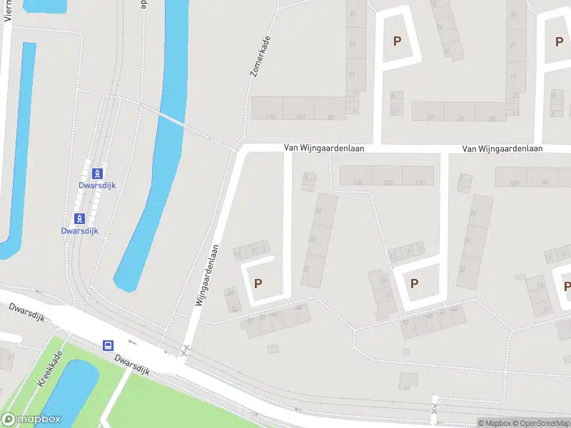 Ambulance met grote spoed naar de Adriaen Mijnlieffstraat in Rotterdam