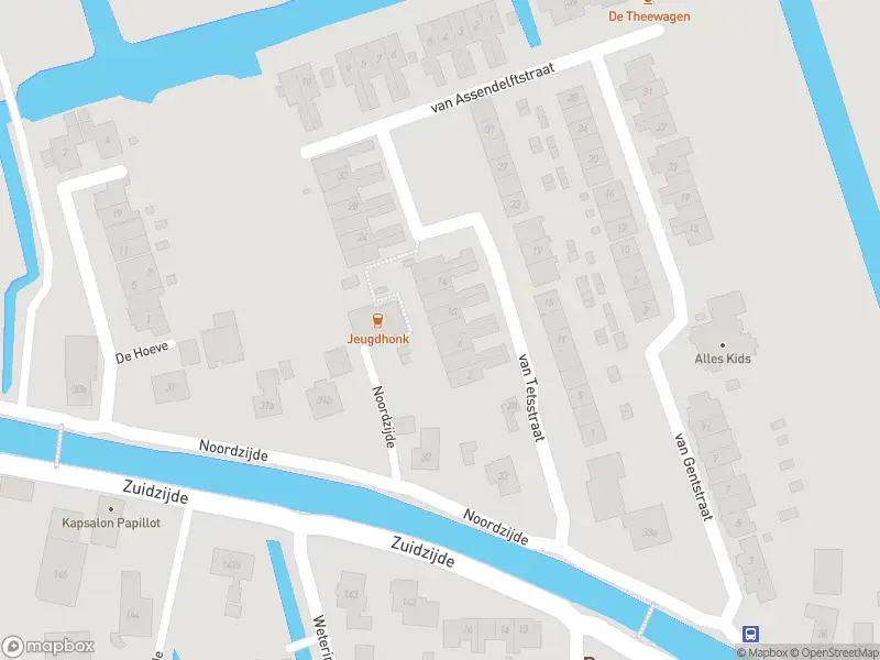 Ambulance met grote spoed naar de Van Tetsstraat in Goudriaan