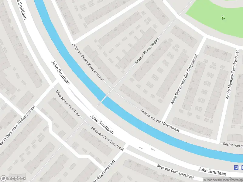 Ambulance met gepaste spoed naar de Gesina van der Molenstraat in Spijkenisse