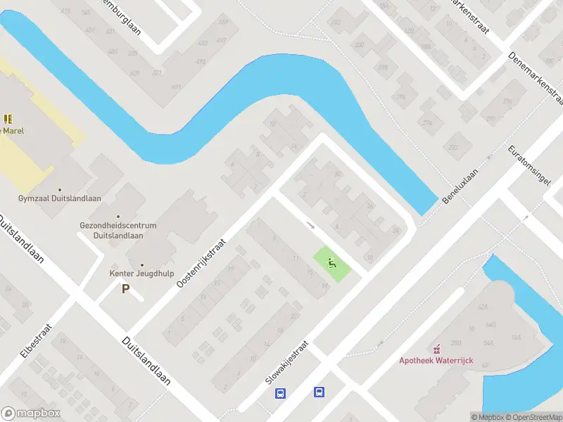 Ambulance met gepaste spoed naar de Hongarijestraat in Heemskerk